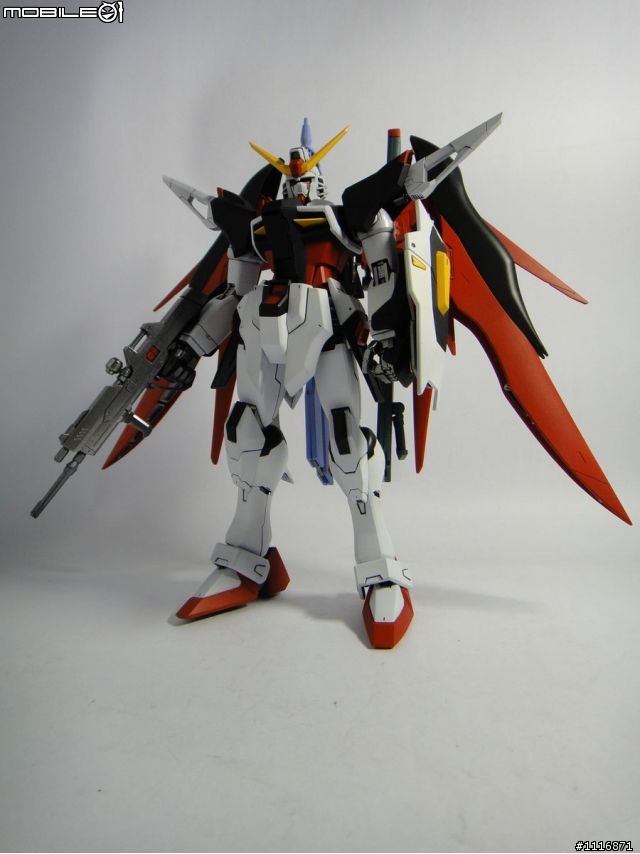 【作品分享】MG 命運鋼彈black異色版