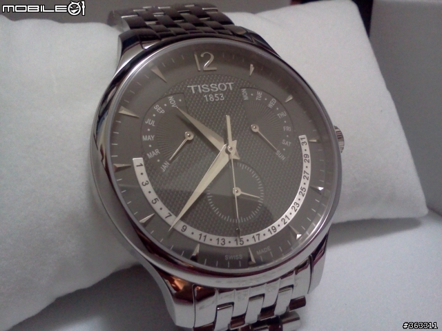 TISSOT 開箱  逆跳復刻經典腕錶-黑灰