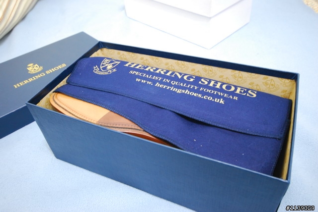 開箱 - herring shoe & Loake