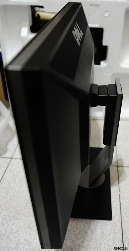 DELL UltraSharp U2711顯示器開箱