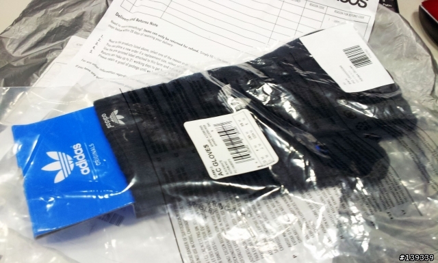 ASOS 簡單開箱之只買一個手套也是免運~