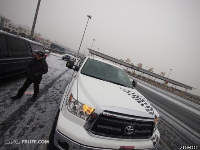 對岸的貨卡熱！！Toyota tundra VS dodge ram VS f150 svt!!!