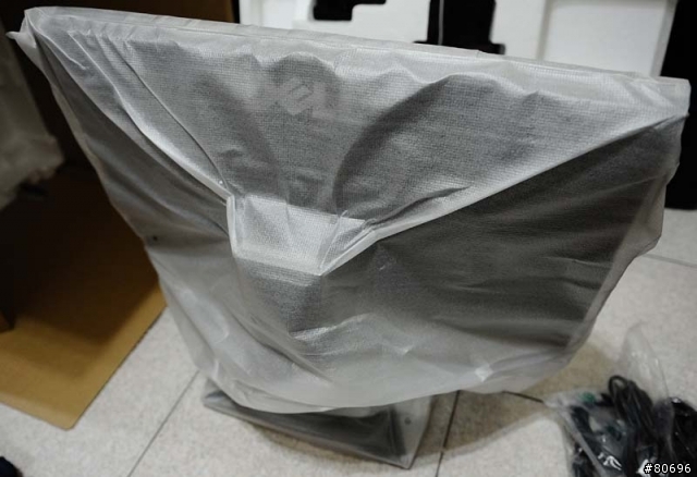 DELL UltraSharp U2711顯示器開箱