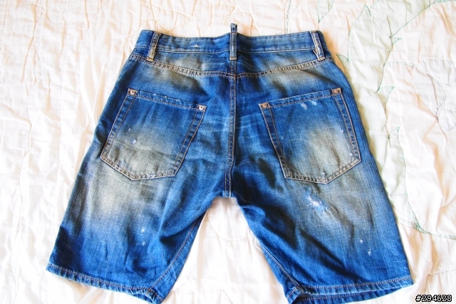 [分享] Dsquared2 牛仔短褲