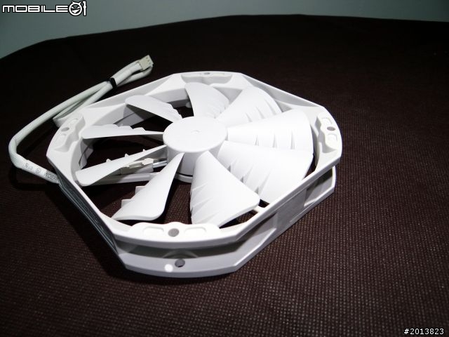 [music]開箱Phanteks PH-TC14PE 對戰 Thermalright VX