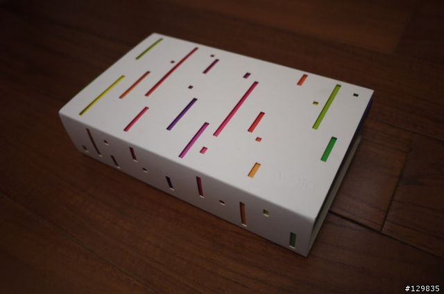 來自布宜諾斯艾利斯頂級皮套 - Vaja iVolution Top SP for iPhone 4/4S