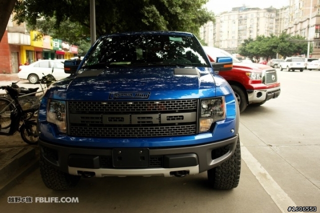 對岸的貨卡熱！！Toyota tundra VS dodge ram VS f150 svt!!!