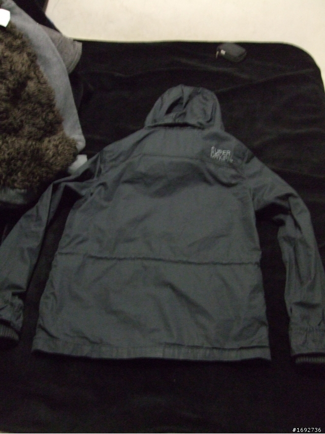 A&F  Dix Range , superdry  Lite Checkpoint Jacket  開箱