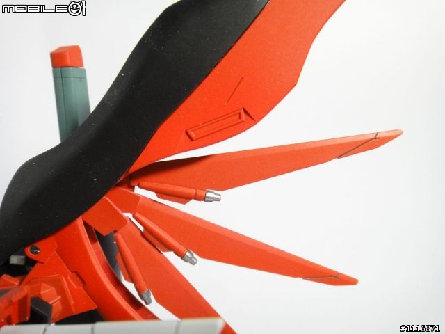 【作品分享】MG 命運鋼彈black異色版