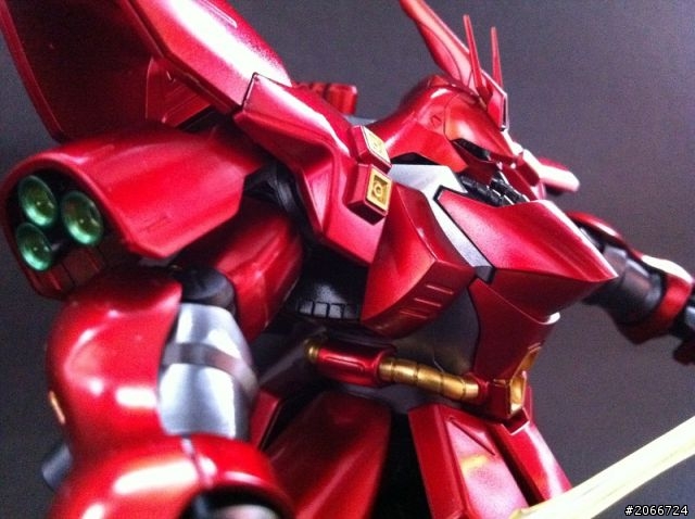 來個開門紅，HG SAZABI