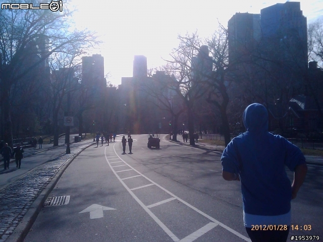 回紐約過年騎車(2)......寒冷中前進.....中央公園(central park)之美!