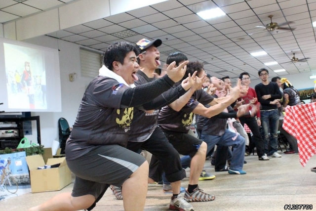 吃力又討好，2012 搖滾你的藍墾 Rock !