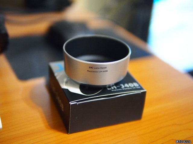 45MM F1.8 JJC 副廠遮光罩