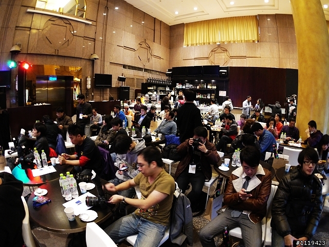 【NOKIA LUMIA 2012首發體驗會】會場紀錄與個人使用LUMIA心得