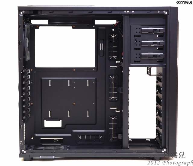 極致玩家機殼Antec Eleven Hundred登場