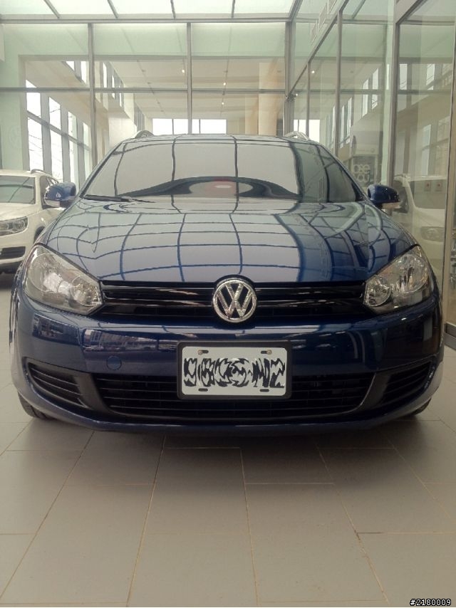 人生第一台進口車Golf Variant (珍珠藍) 簡簡單單之開箱分享~
