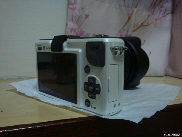 GF2  白白