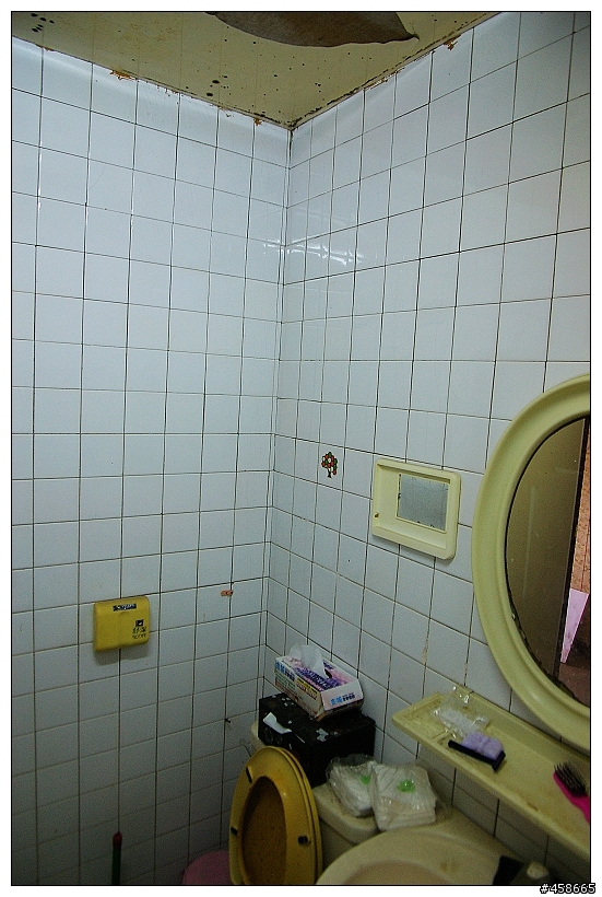 [開箱]30年老屋翻新，黑白簡約風-圖多(2012.01.30更新)
