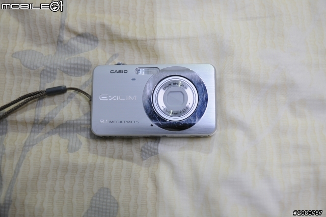 [開箱]18歲還很久之人生第一台單眼D300s+TAMRON 17-50 VC+SB-910