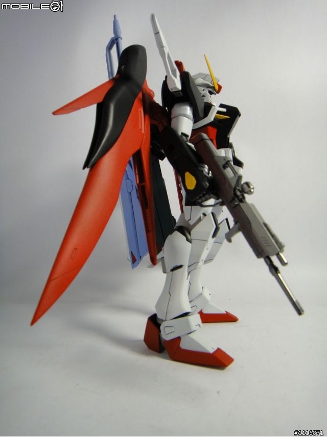 【作品分享】MG 命運鋼彈black異色版