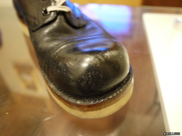 我也來分享個老材料新制的靴子..Irregular Boots