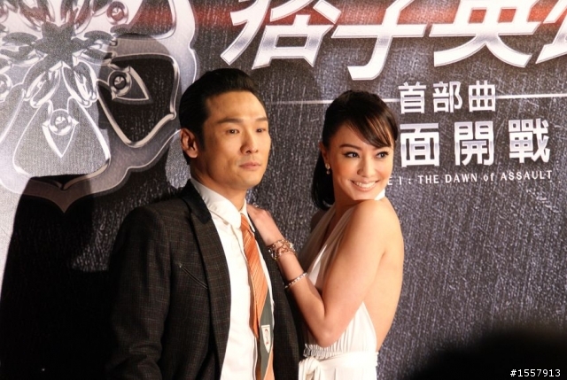 【SUV特技表演 圖多多!】參加痞子英雄首映會，看到趙又廷的英雄車！