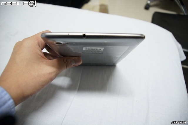 [開箱文]Samsung Galaxy Tab 7.7 素人開箱