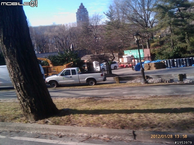 回紐約過年騎車(2)......寒冷中前進.....中央公園(central park)之美!