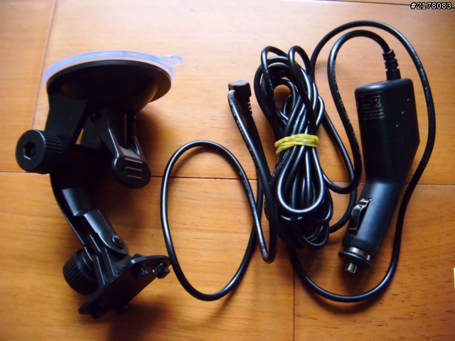 【開箱】HOLUX  GVR-200行車記錄器 (720P)