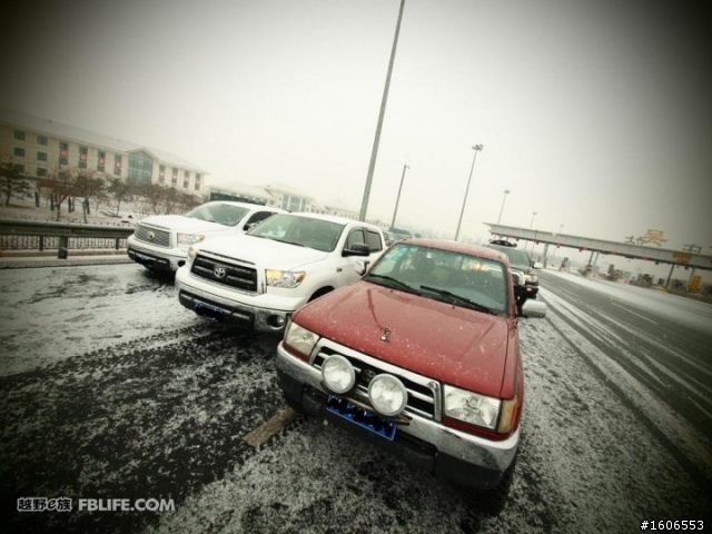 對岸的貨卡熱！！Toyota tundra VS dodge ram VS f150 svt!!!