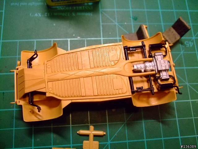 Kubelwagen Type82 1/35 嘴巴修車式樣