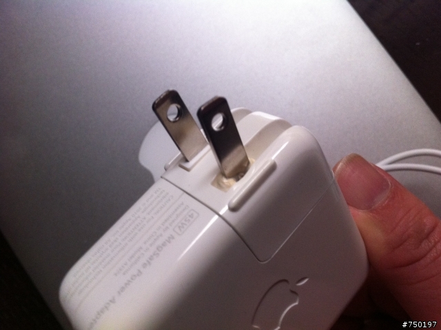 充電插座自燃