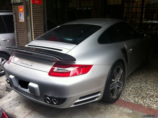 997