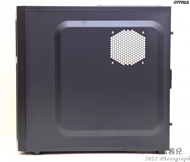 極致玩家機殼Antec Eleven Hundred登場