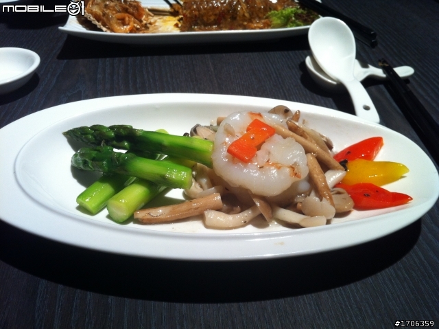 跨年  住高雄HOTEL DUA與 飯店內的悅品中餐廳吃飲茶-大推薦