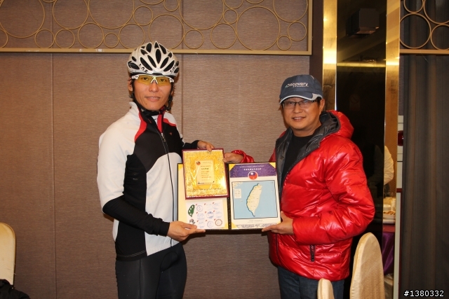 極限挑戰之認證首發團" 富貴角燈塔至鵝鑾鼻燈塔一日雙塔 "全記錄