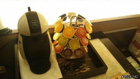 NESCAFÉ Dolce Gusto 聖誕樹(?)膠囊架