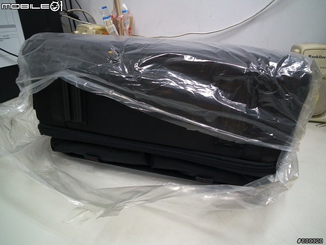 [開箱] 上班也要帶腳架WINER BOX40 NB相機包
