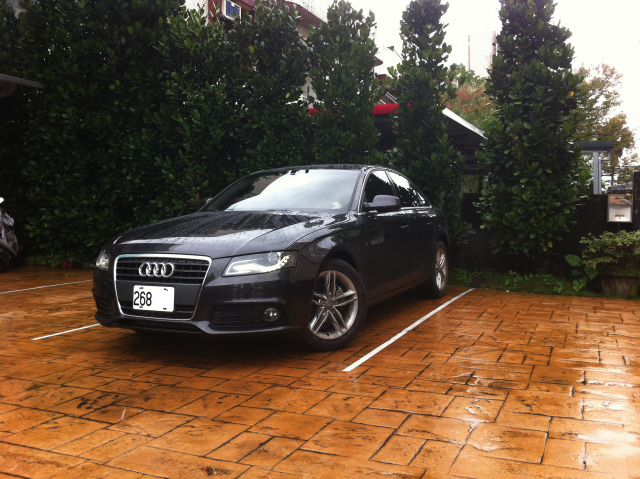 純分享！Audi A4 2012 領牌了