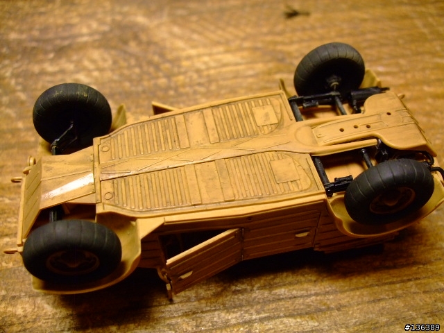 Kubelwagen Type82 1/35 嘴巴修車式樣