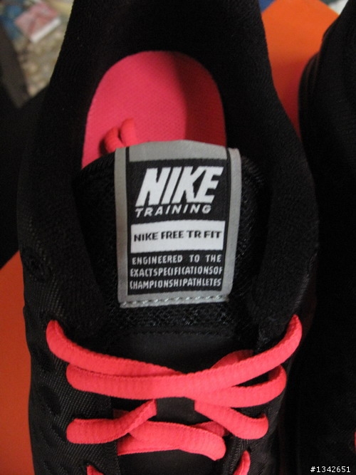 [簡單開箱]Nike Free TR Fit training 女鞋