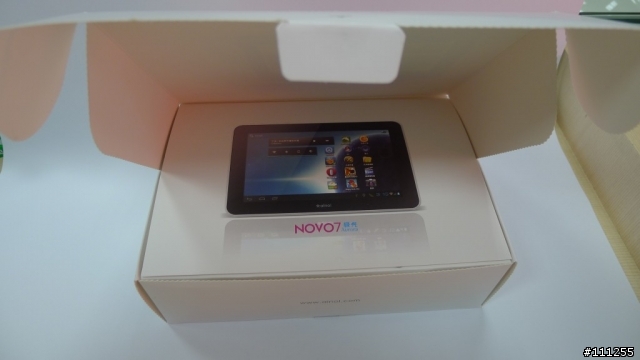 novo7極光版簡易開箱(新增與領先版外觀比較)
