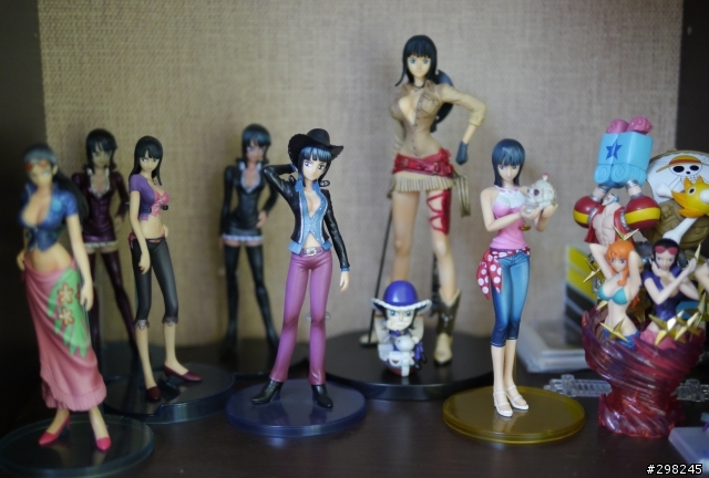 海賊王 景品  DX GIRLS Vol.3  羅賓 開箱