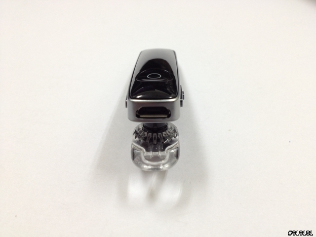 [勸敗開箱] 麻吉你的iPhone~Plantronics M155 藍芽耳機~