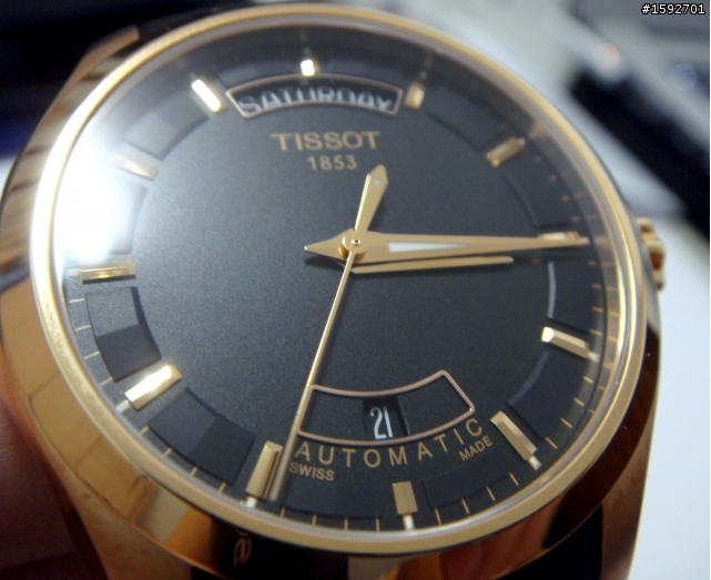 開箱 - 第一支機械表 TISSOT Couturier ( 42p )