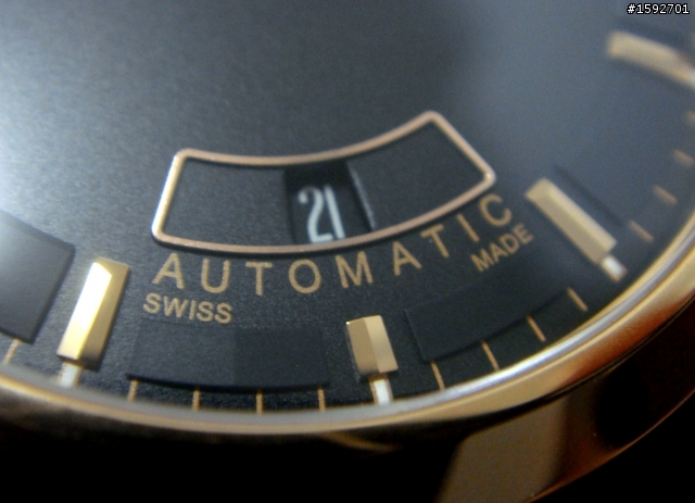 開箱 - 第一支機械表 TISSOT Couturier ( 42p )