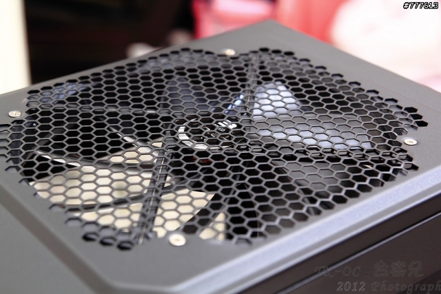 極致玩家機殼Antec Eleven Hundred登場