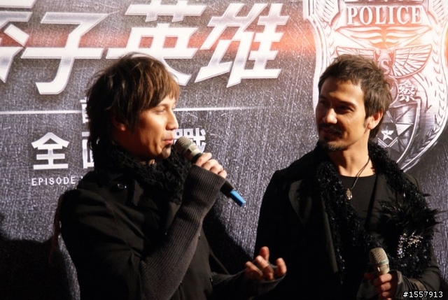 【SUV特技表演 圖多多!】參加痞子英雄首映會，看到趙又廷的英雄車！