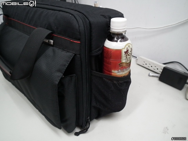 [開箱] 上班也要帶腳架WINER BOX40 NB相機包