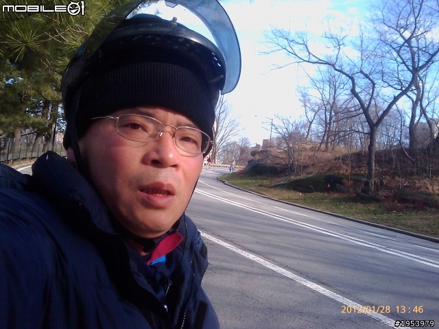 回紐約過年騎車(2)......寒冷中前進.....中央公園(central park)之美!